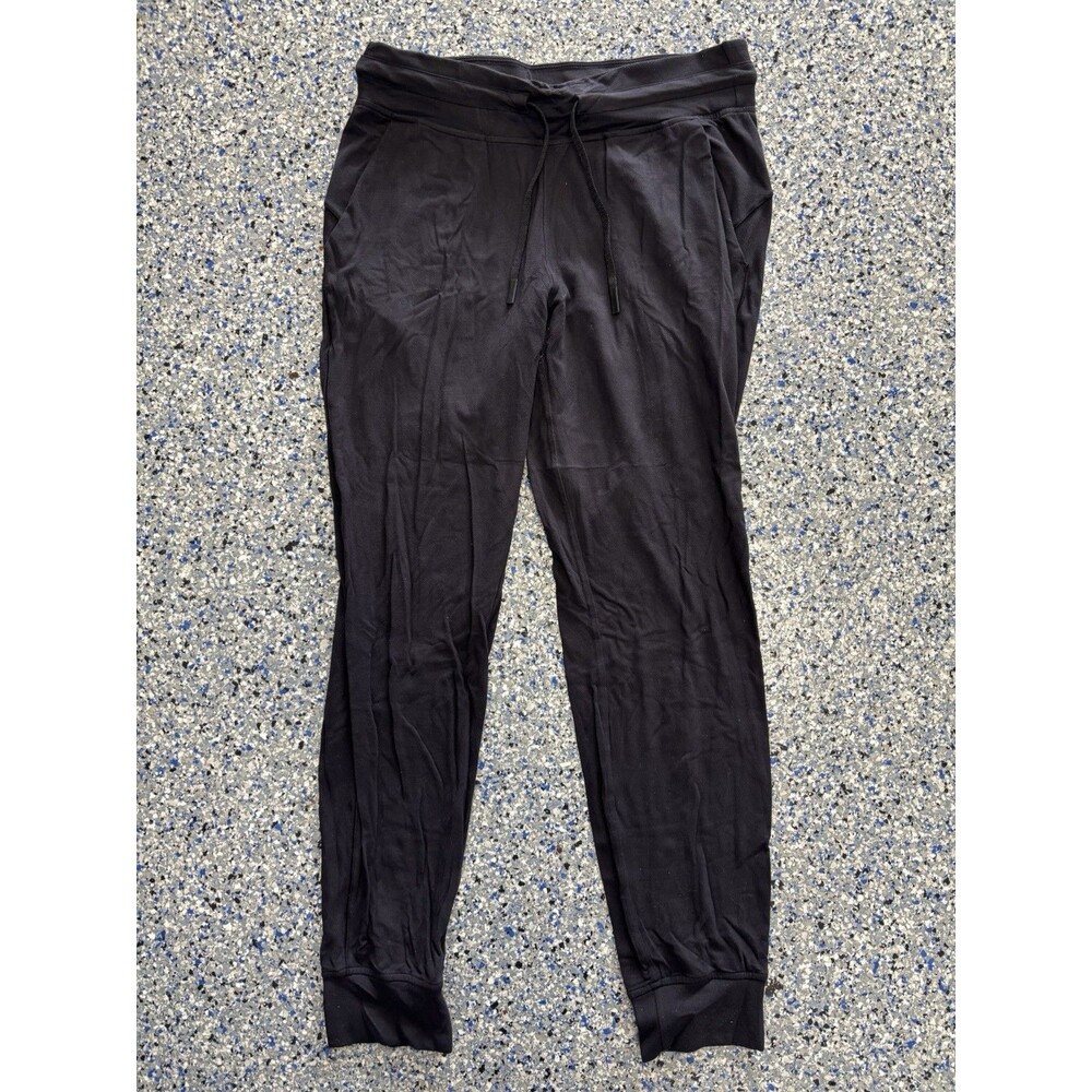 Black Lululemon Jogger Pants Feature A Drawstring Waist Size 8 Women's